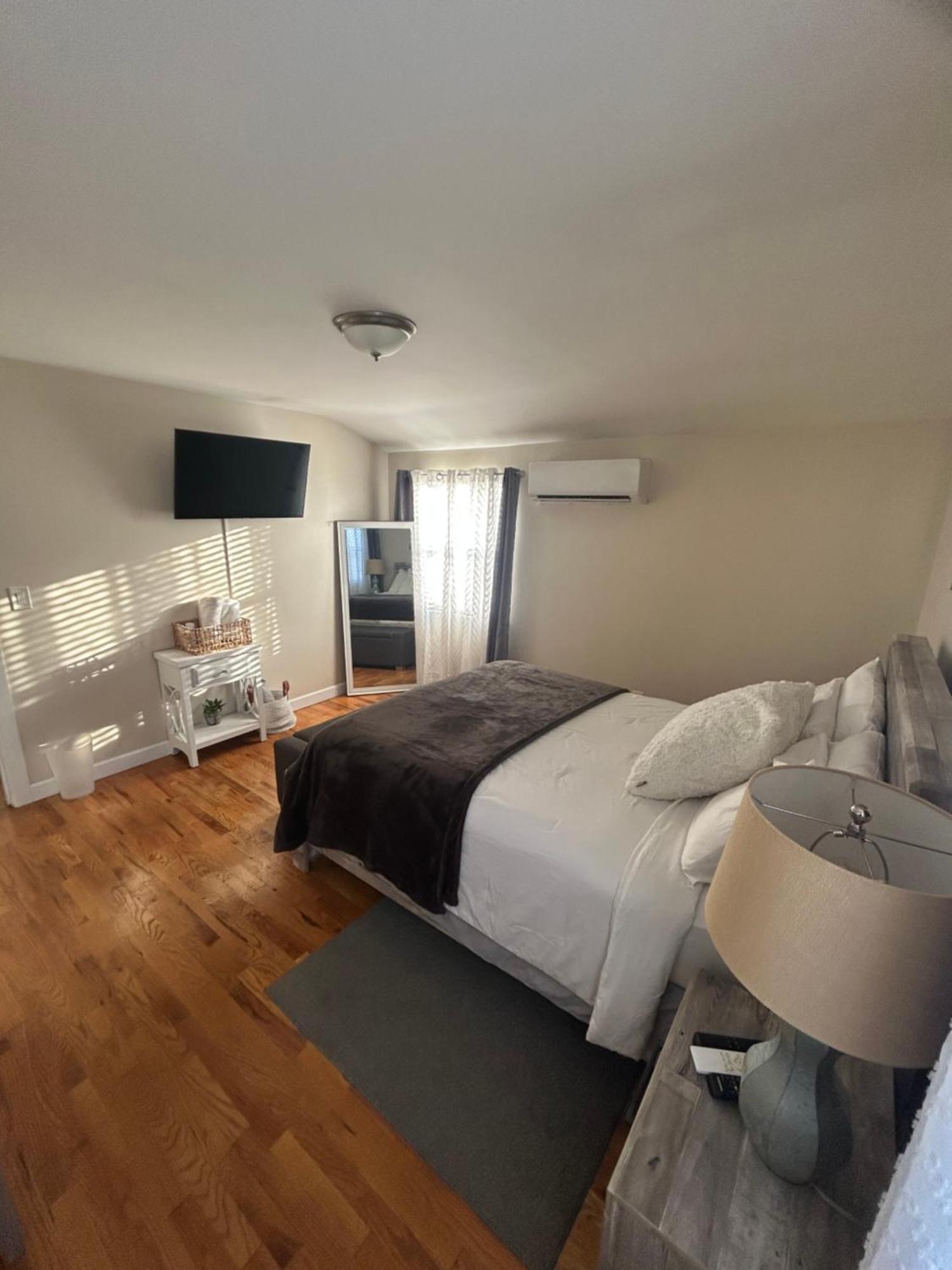 Chic Modern Bedroom 5 Mins From Jfk Nova York Exterior foto